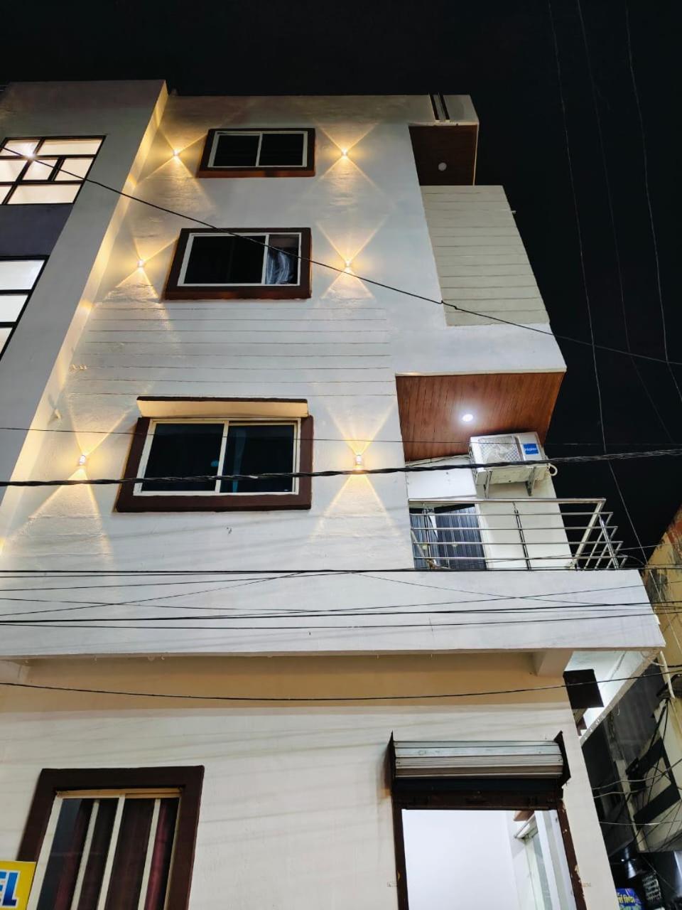 Hotel Shree Sidhi Vinayak Ujjain Exterior photo